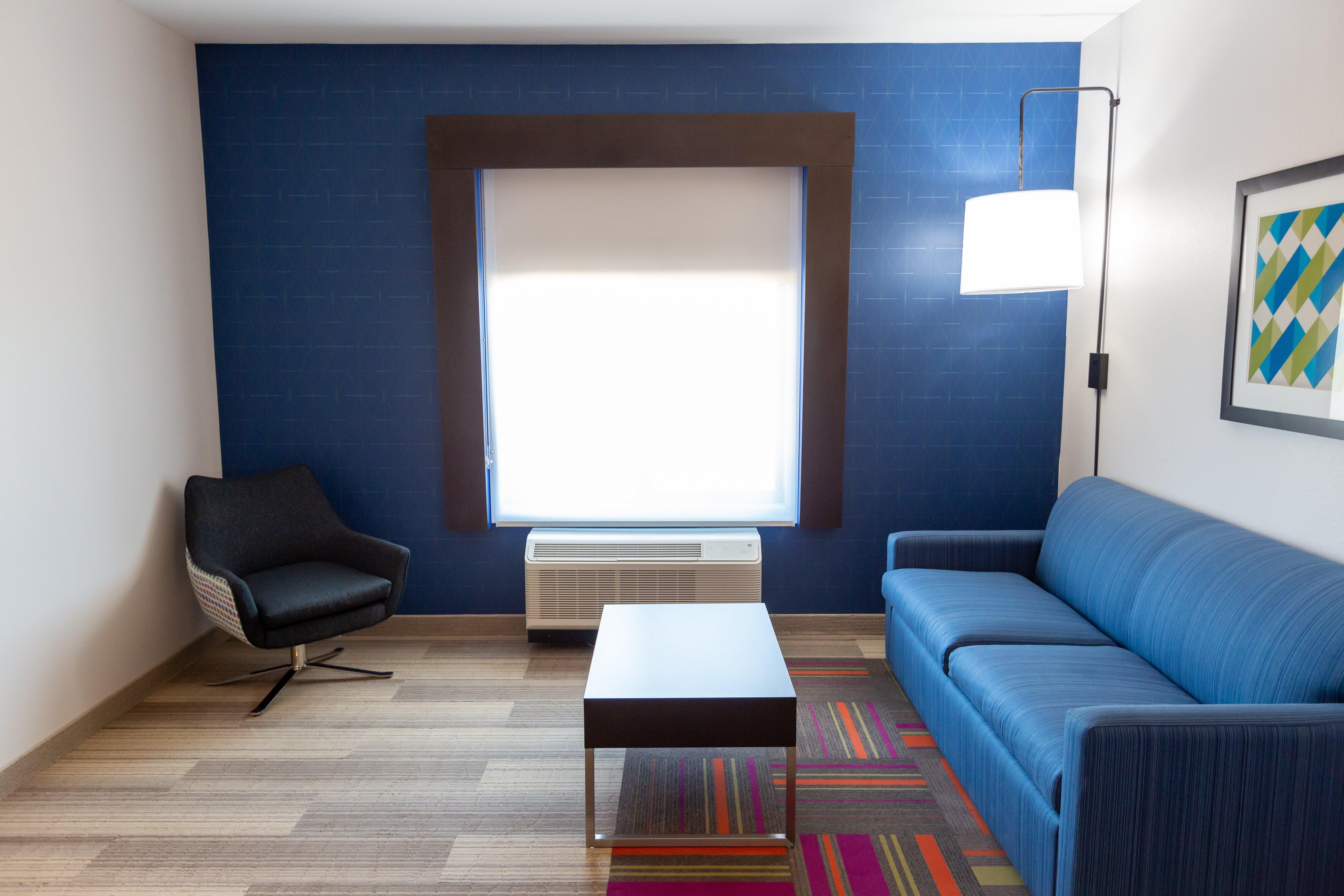 Holiday Inn Express & Suites - Kingfisher, An Ihg Hotel Eksteriør billede